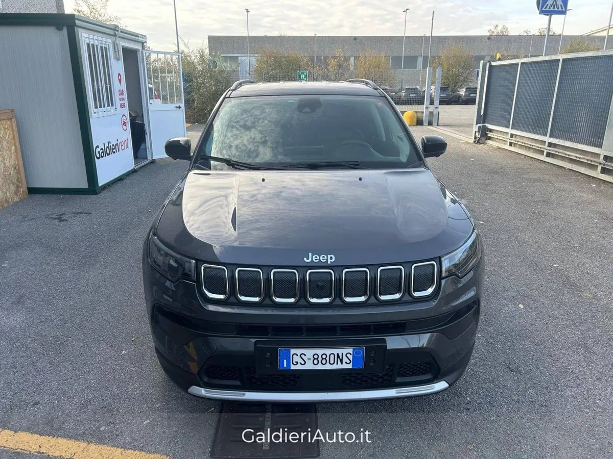 Jeep Compass usata a Salerno (12)