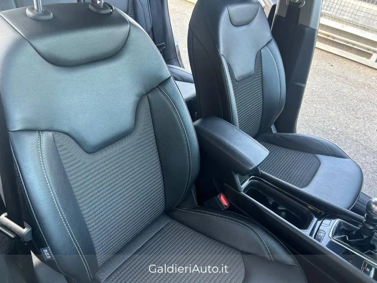 Jeep Compass usata a Salerno (14)