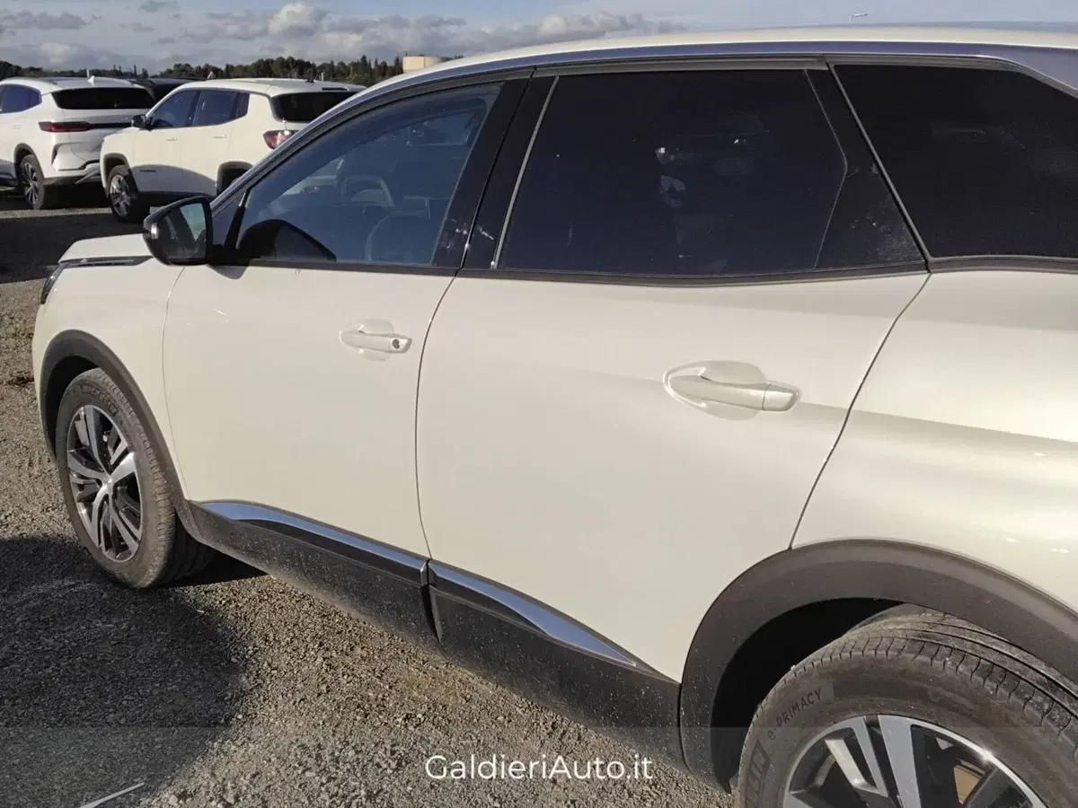 Peugeot 3008 usata a Salerno (13)