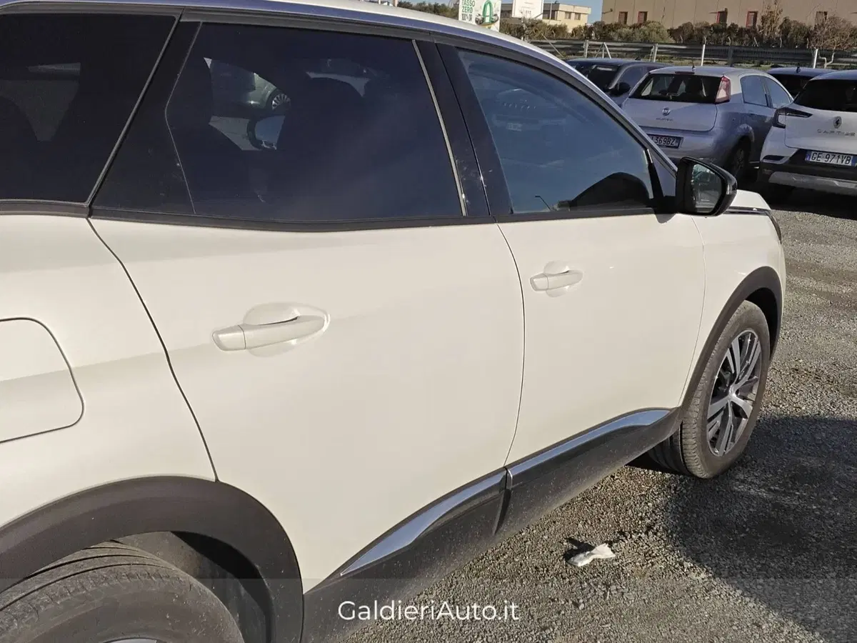 Peugeot 3008 usata a Salerno (15)