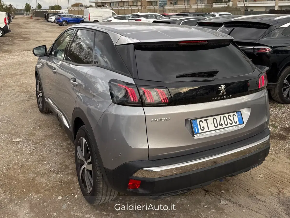 Peugeot 3008 usata a Salerno (20)