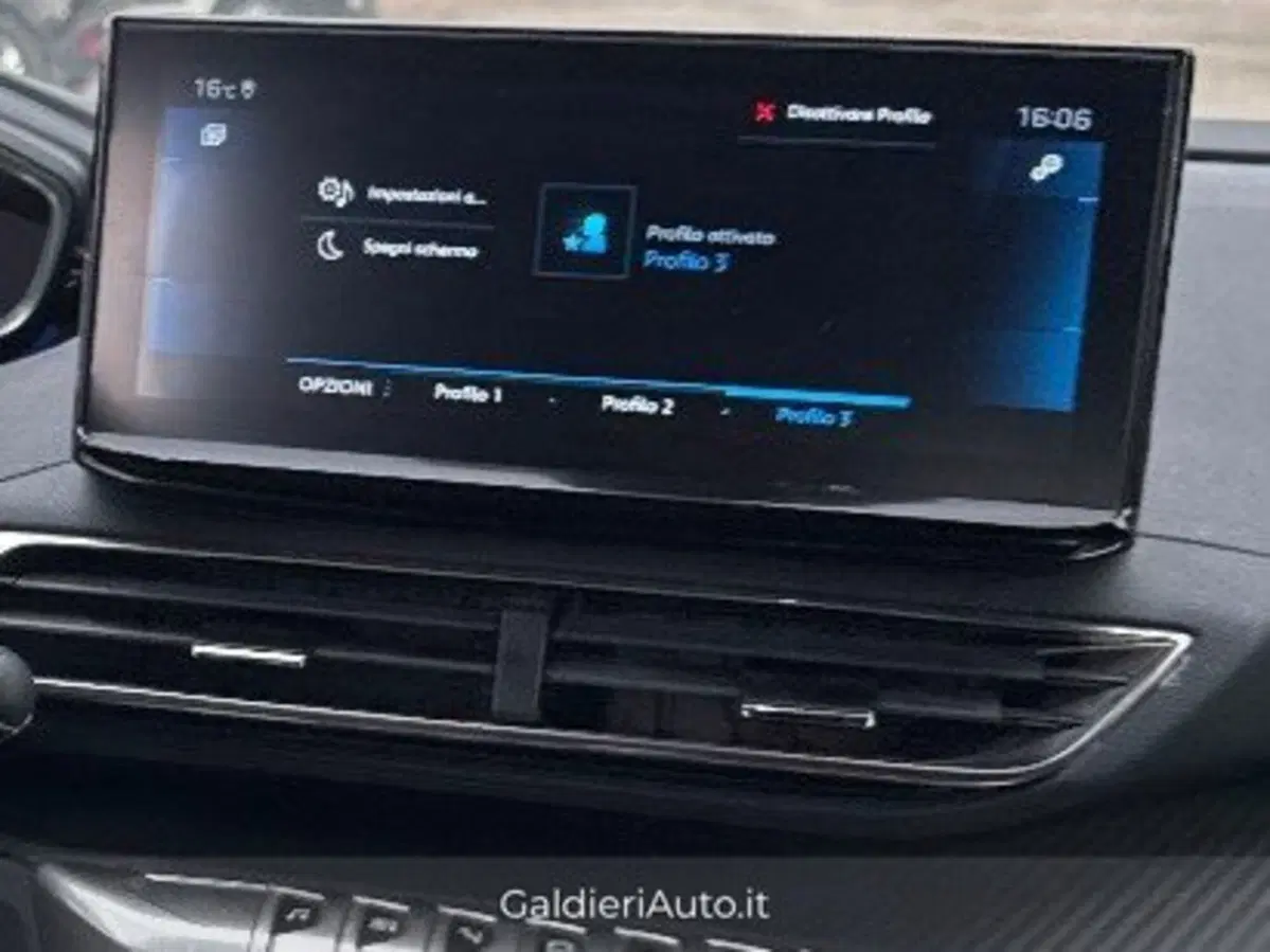 Peugeot 3008 usata a Salerno (9)