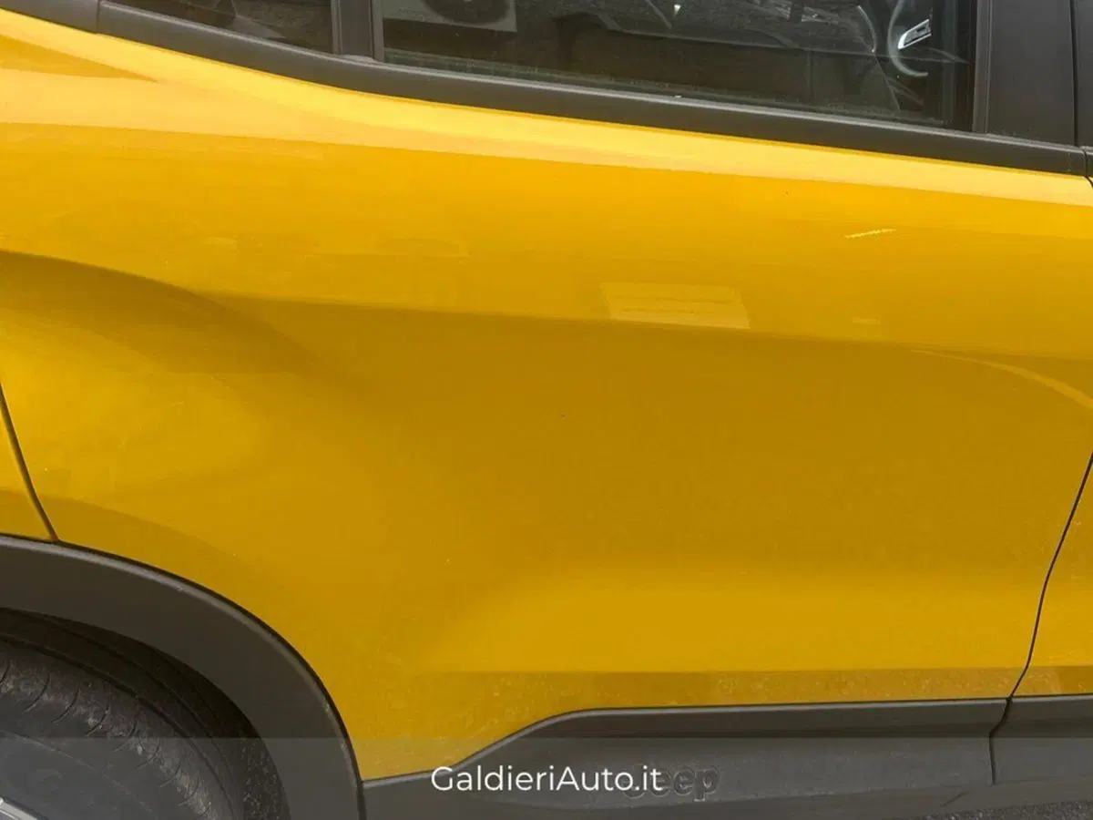 Jeep Avenger usata a Salerno (20)