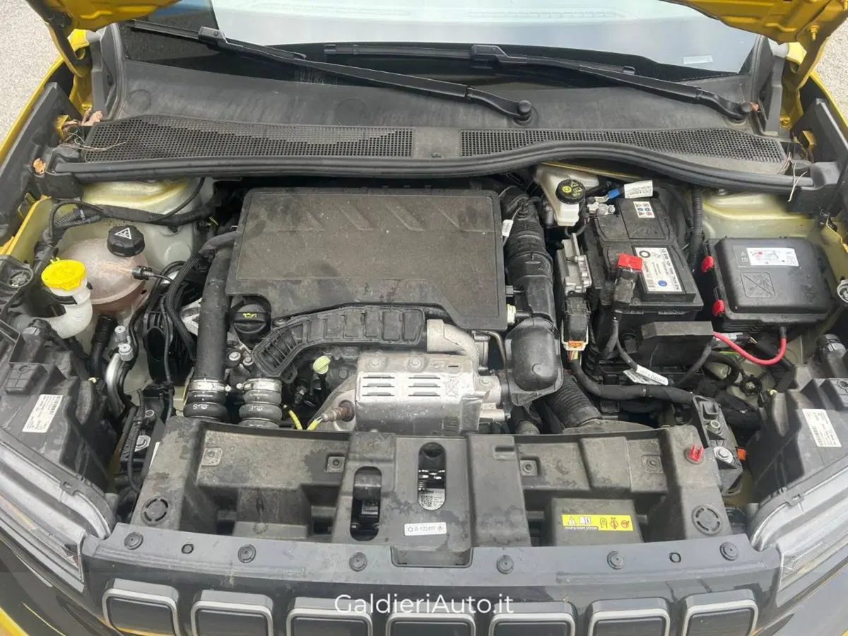 Jeep Avenger usata a Salerno (8)