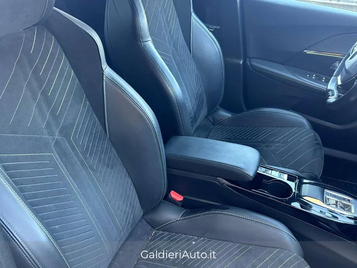 Peugeot 2008 usata a Salerno (17)