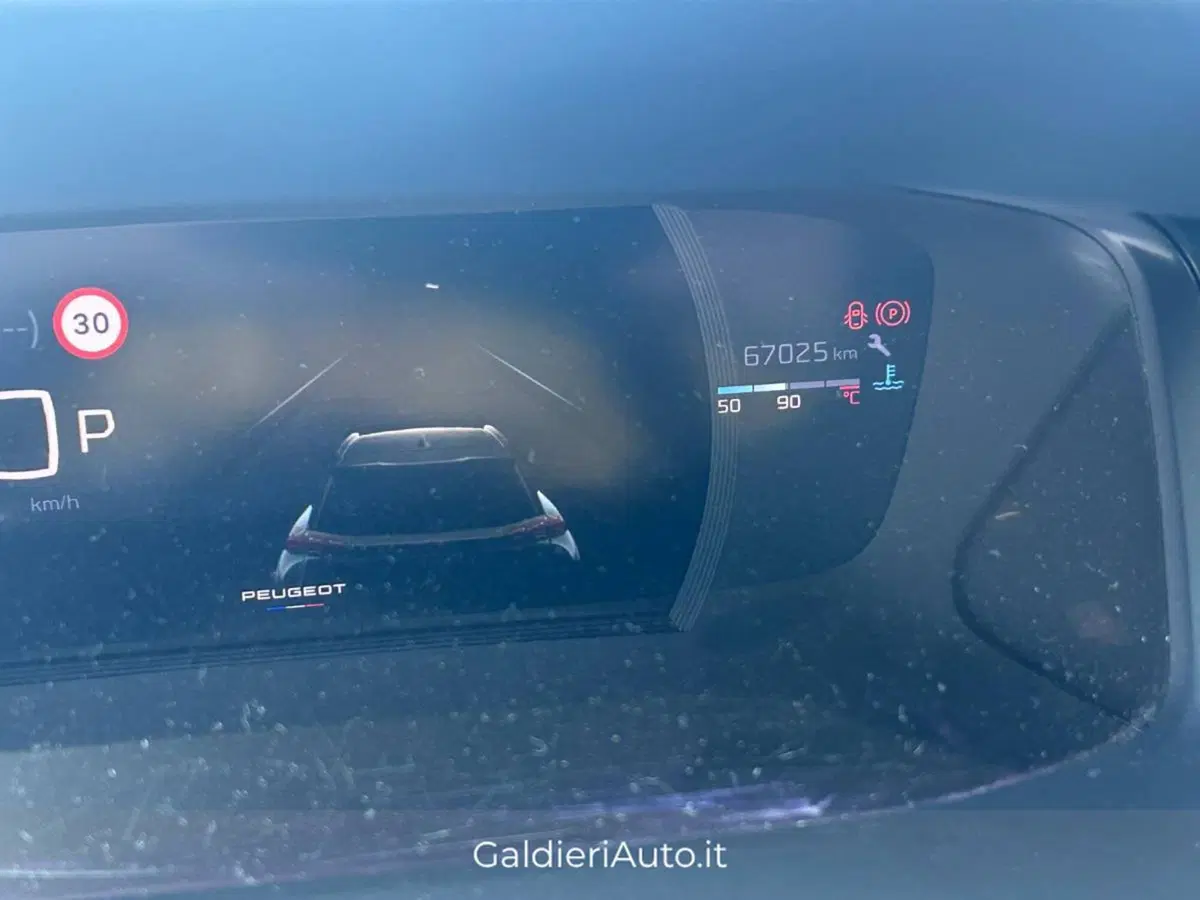 Peugeot 2008 usata a Salerno (7)