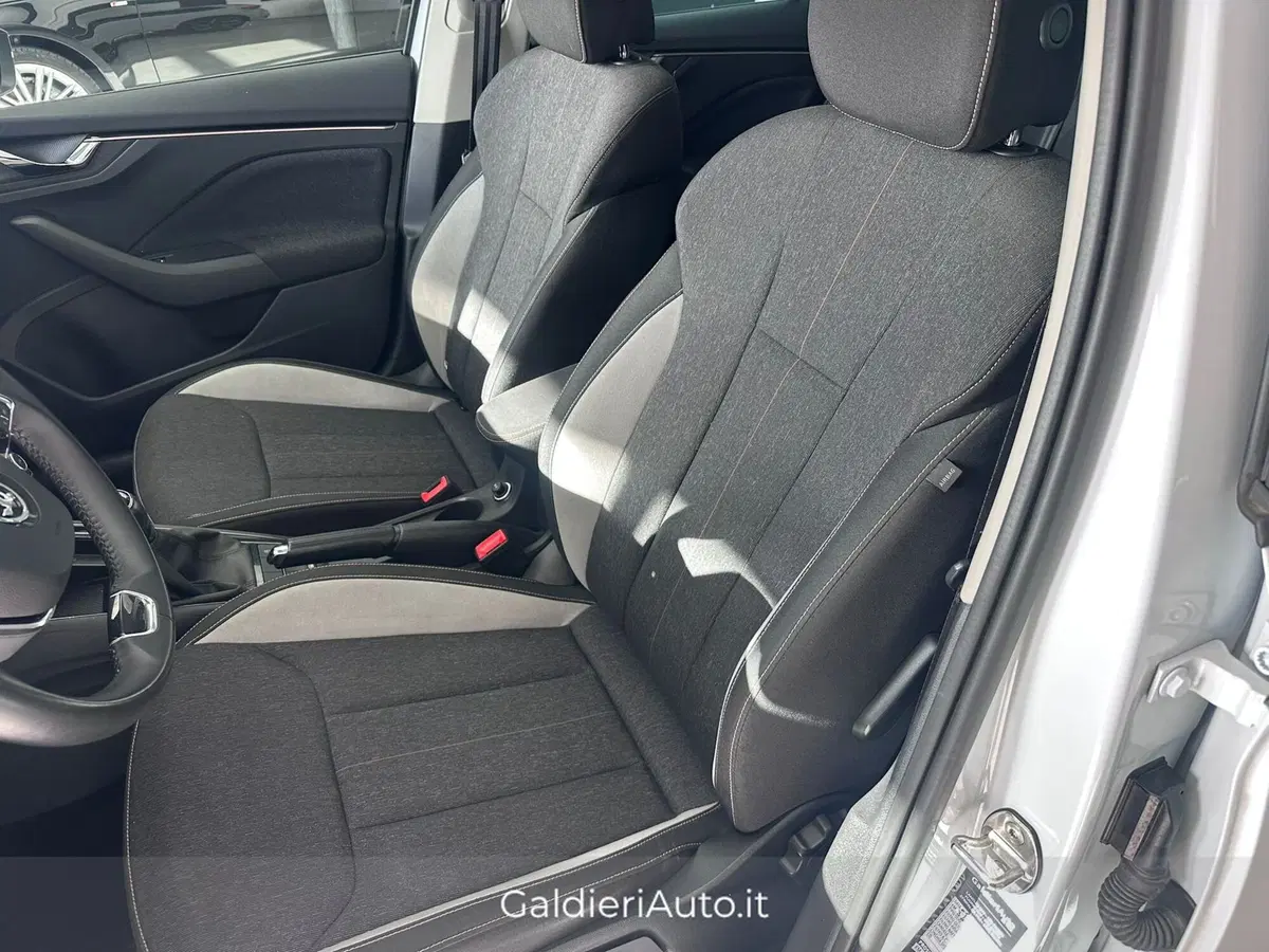 Skoda Kamiq usata a Salerno (17)