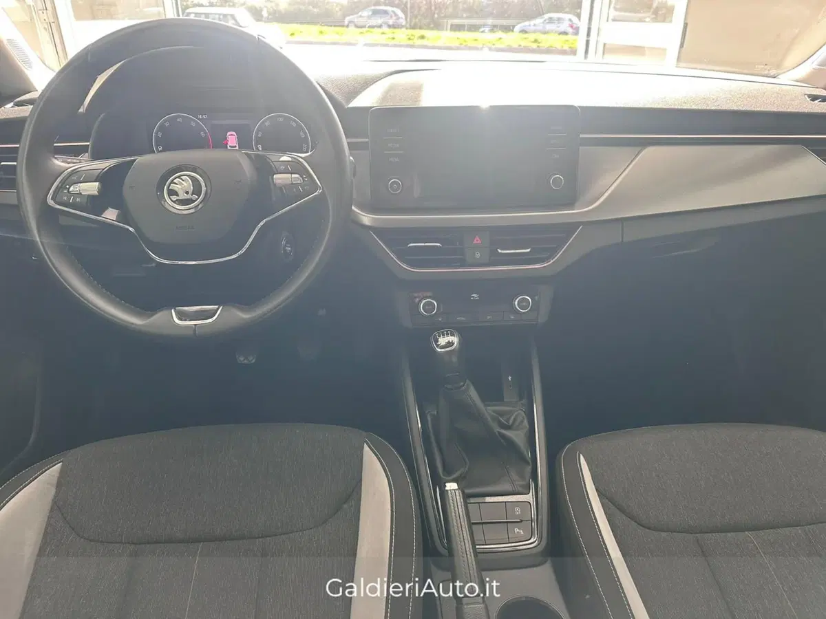 Skoda Kamiq usata a Salerno (6)