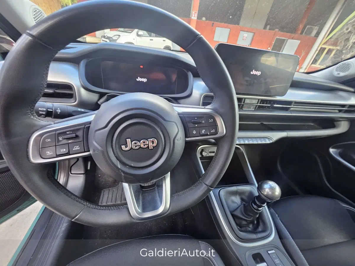 Jeep Avenger usata a Salerno (14)