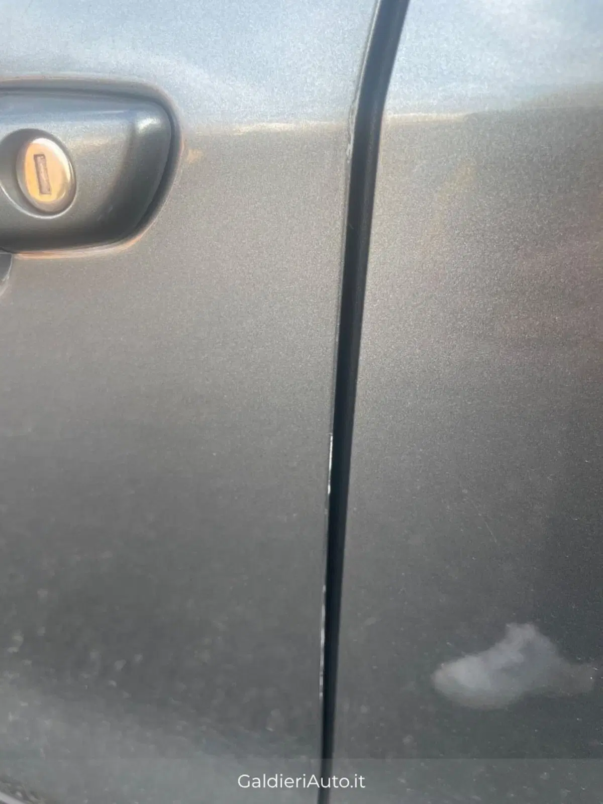 Jeep Avenger usata a Salerno (3)