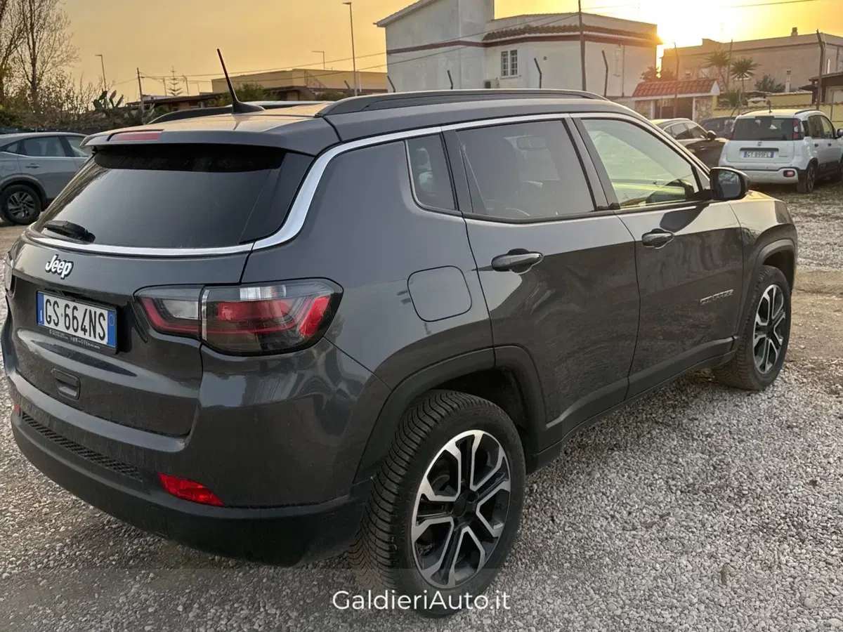 Jeep Compass usata a Salerno (17)
