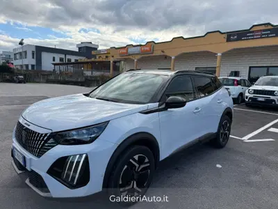 Peugeot 2008 BlueHDi 130 S&S EAT8 GT Pack del 2024 usata a Fisciano