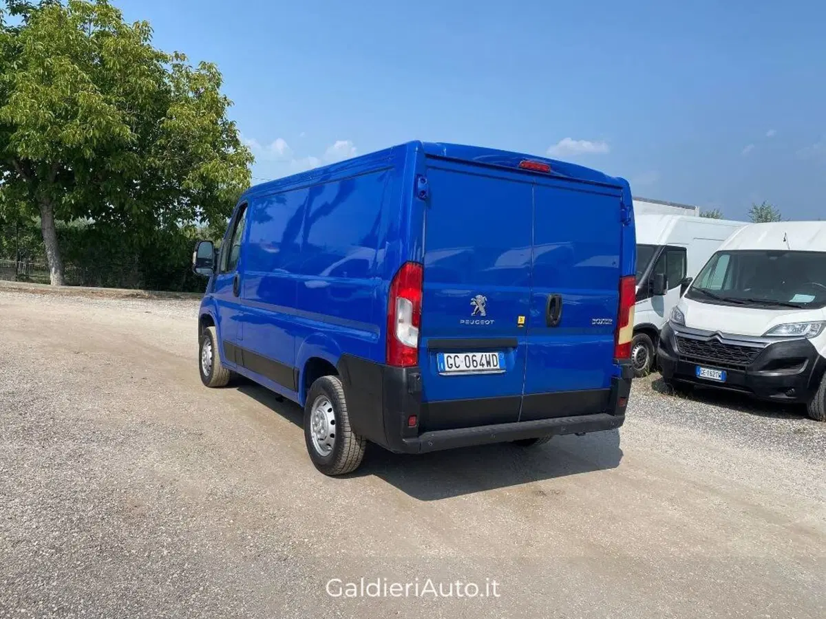Peugeot Boxer Furgone usata a Salerno (4)