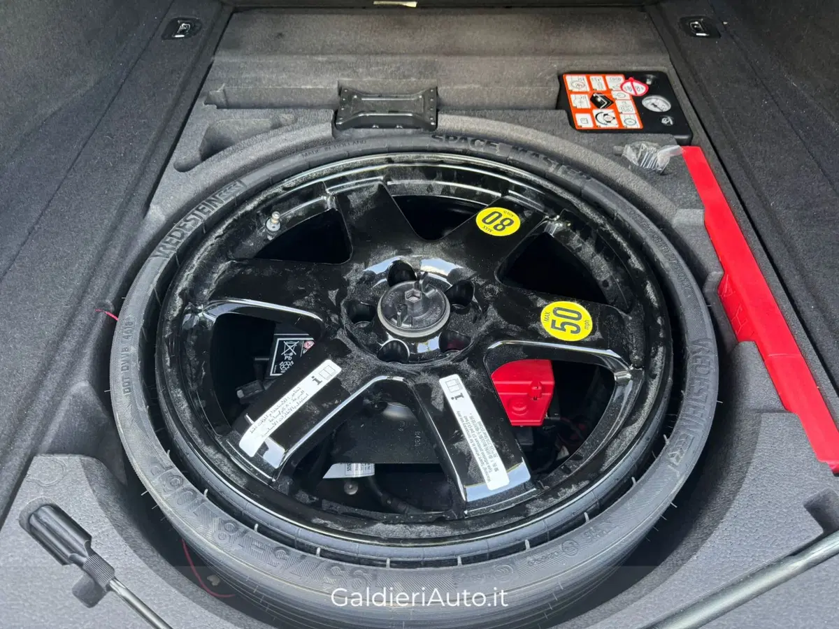 Alfa Romeo Stelvio usata a Salerno (8)
