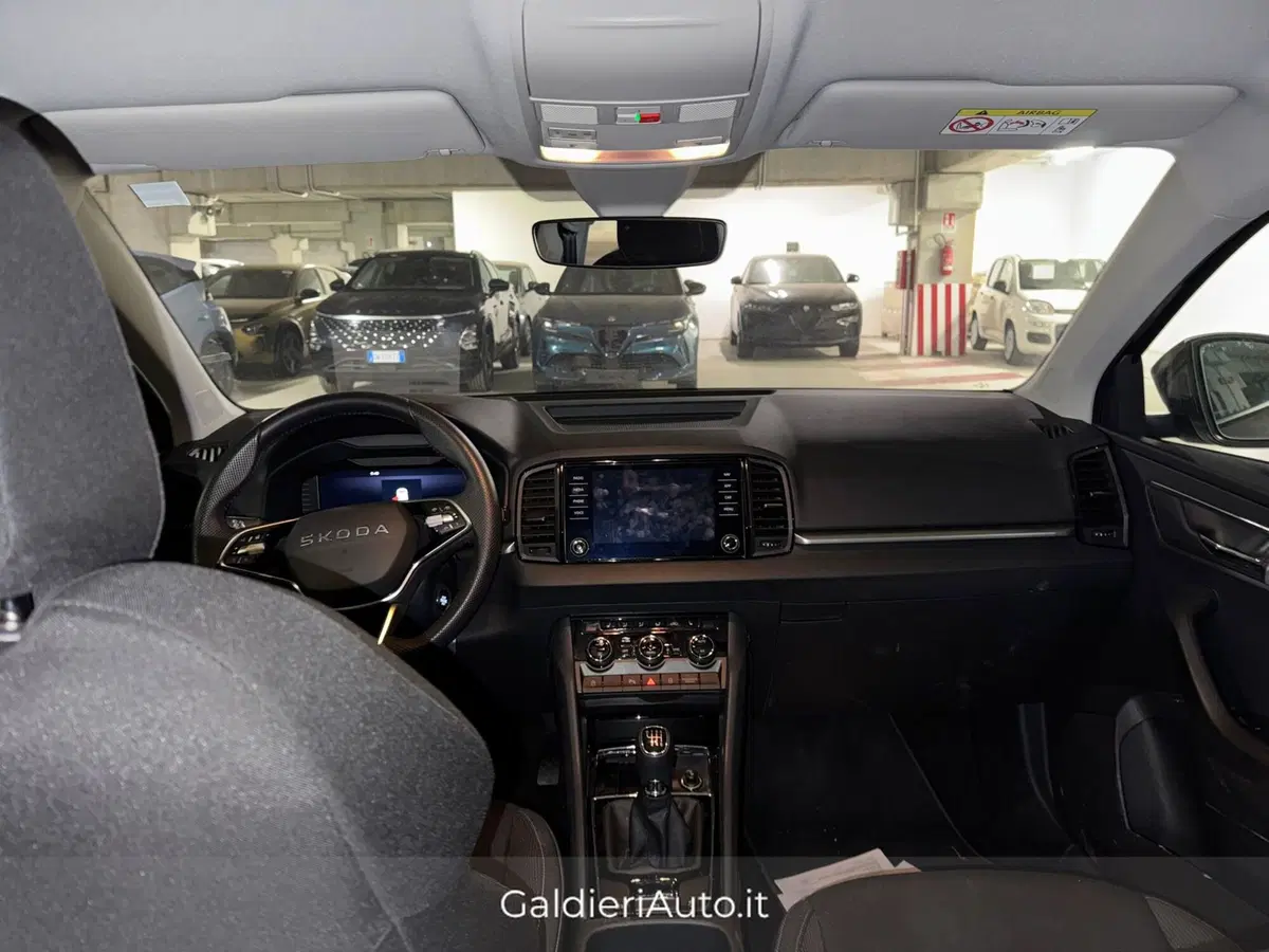Skoda Karoq usata a Salerno (12)