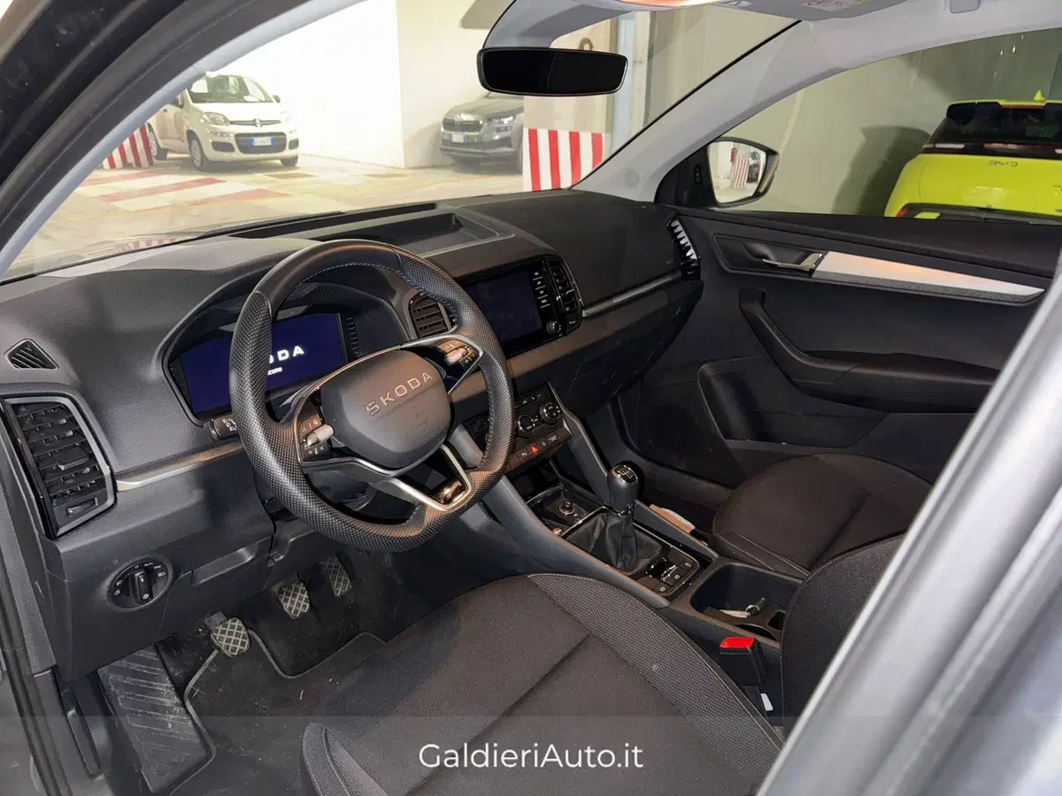 Skoda Karoq usata a Salerno (15)