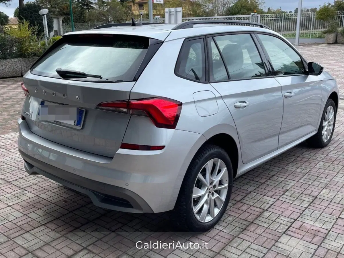 Skoda Kamiq usata a Salerno (8)