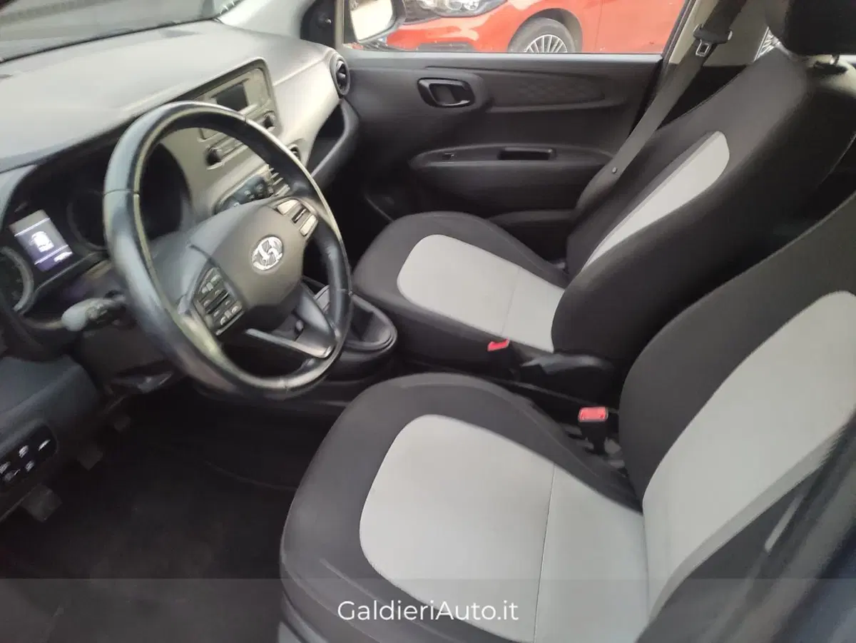 Hyundai i10 usata a Salerno (10)