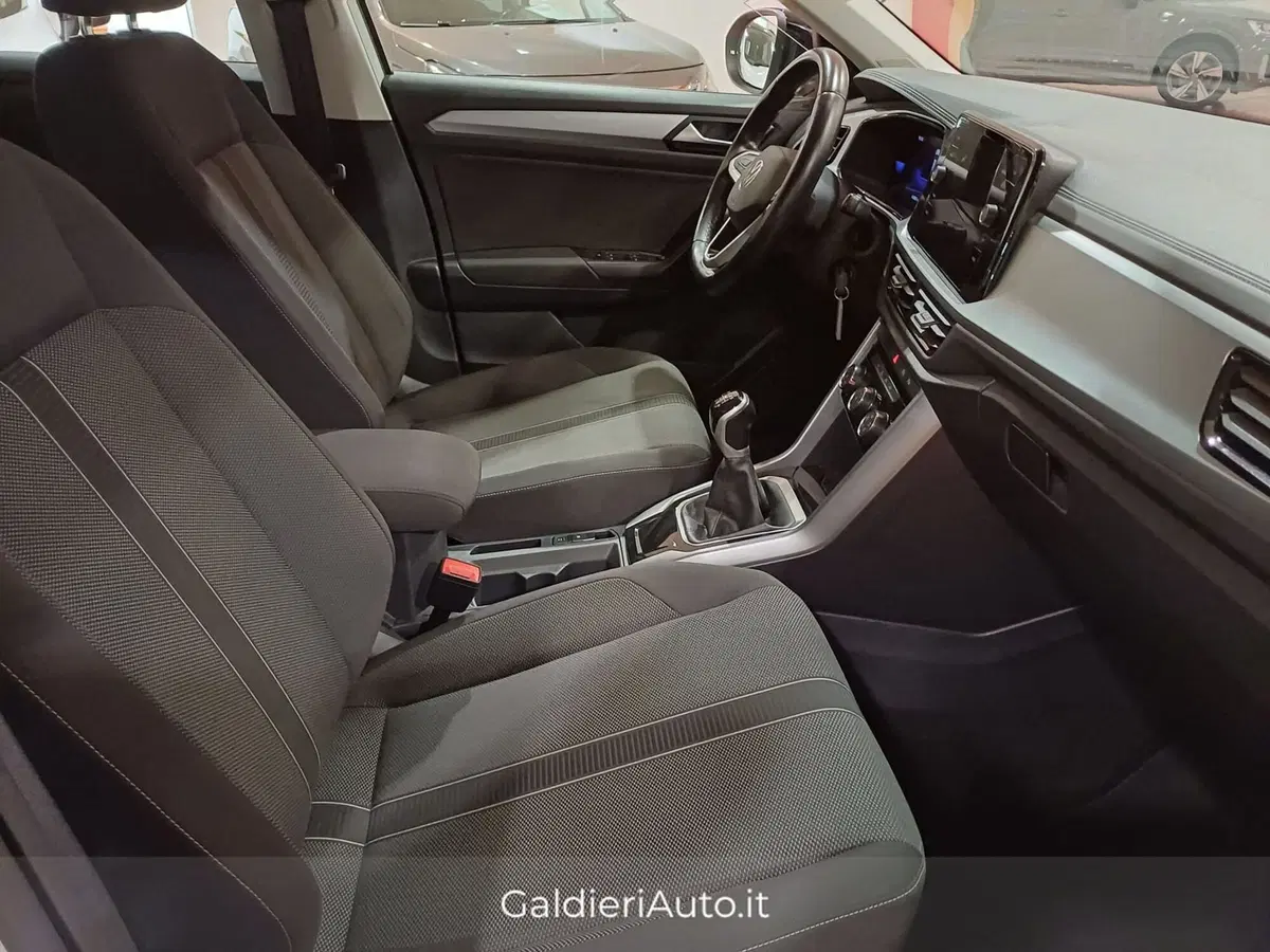 Volkswagen T-Roc usata a Salerno (15)