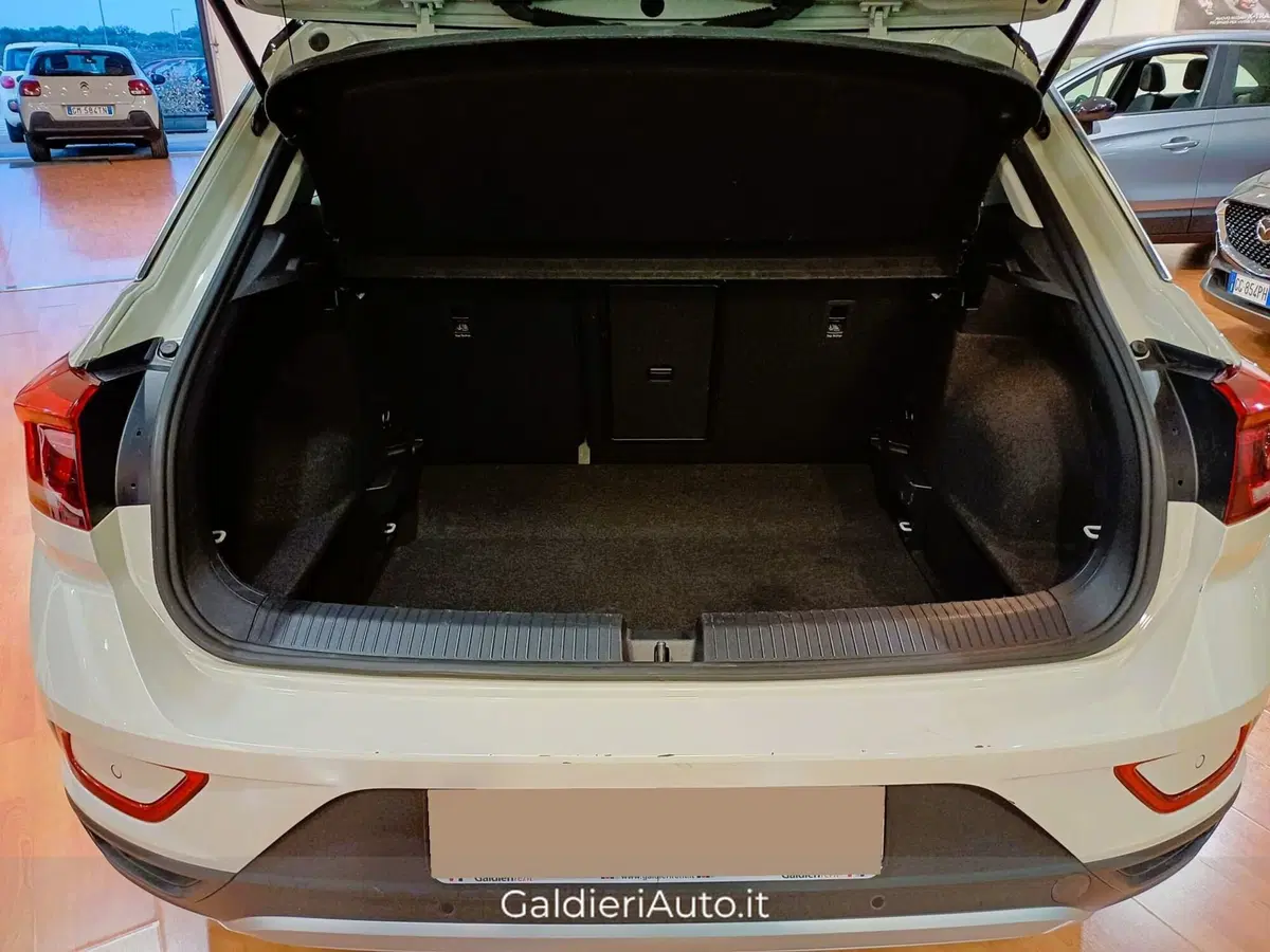 Volkswagen T-Roc usata a Salerno (5)