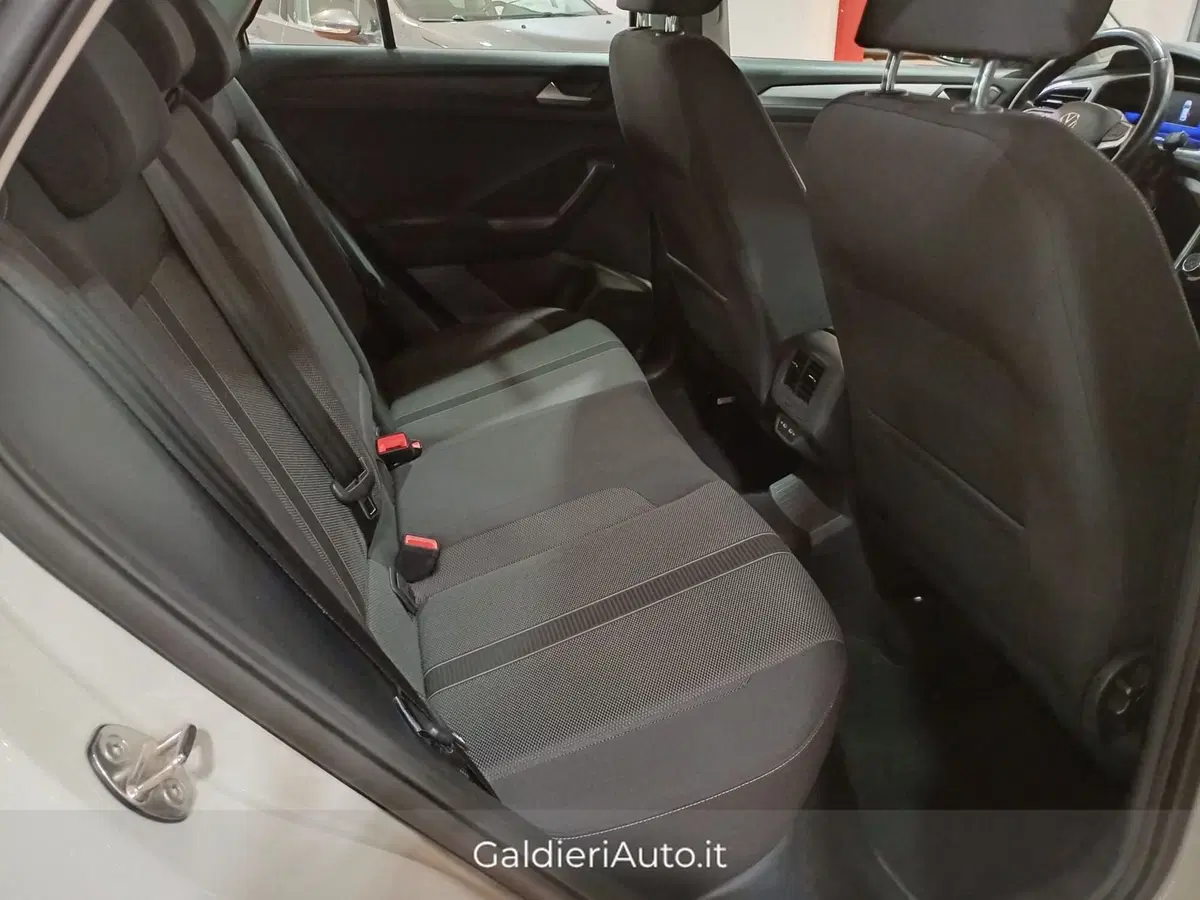 Volkswagen T-Roc usata a Salerno (7)