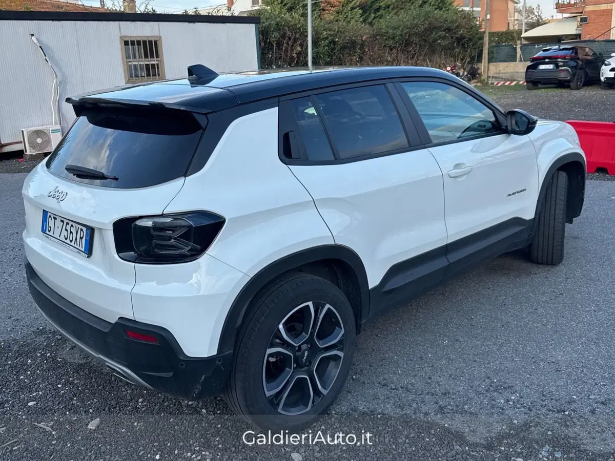 Jeep Avenger usata a Salerno (15)