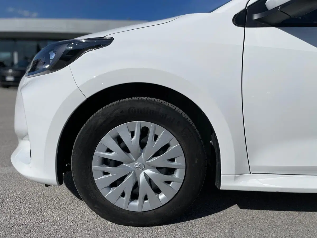 Toyota Yaris usata a Ancona (19)