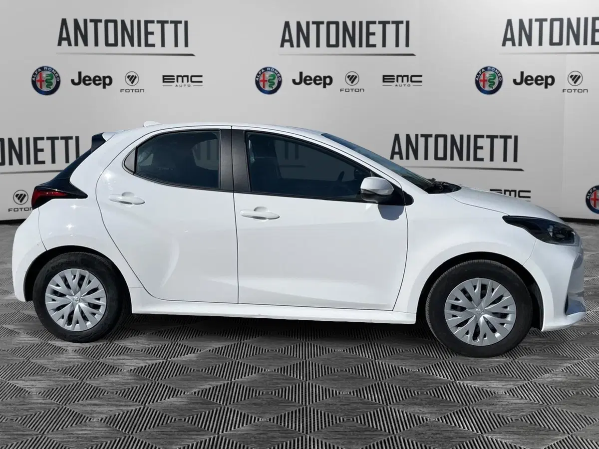 Toyota Yaris usata a Ancona (4)