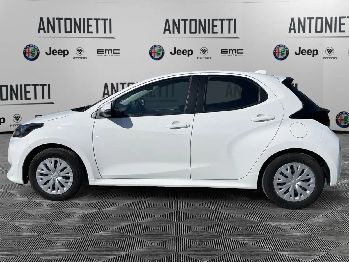 Toyota Yaris usata a Ancona (8)