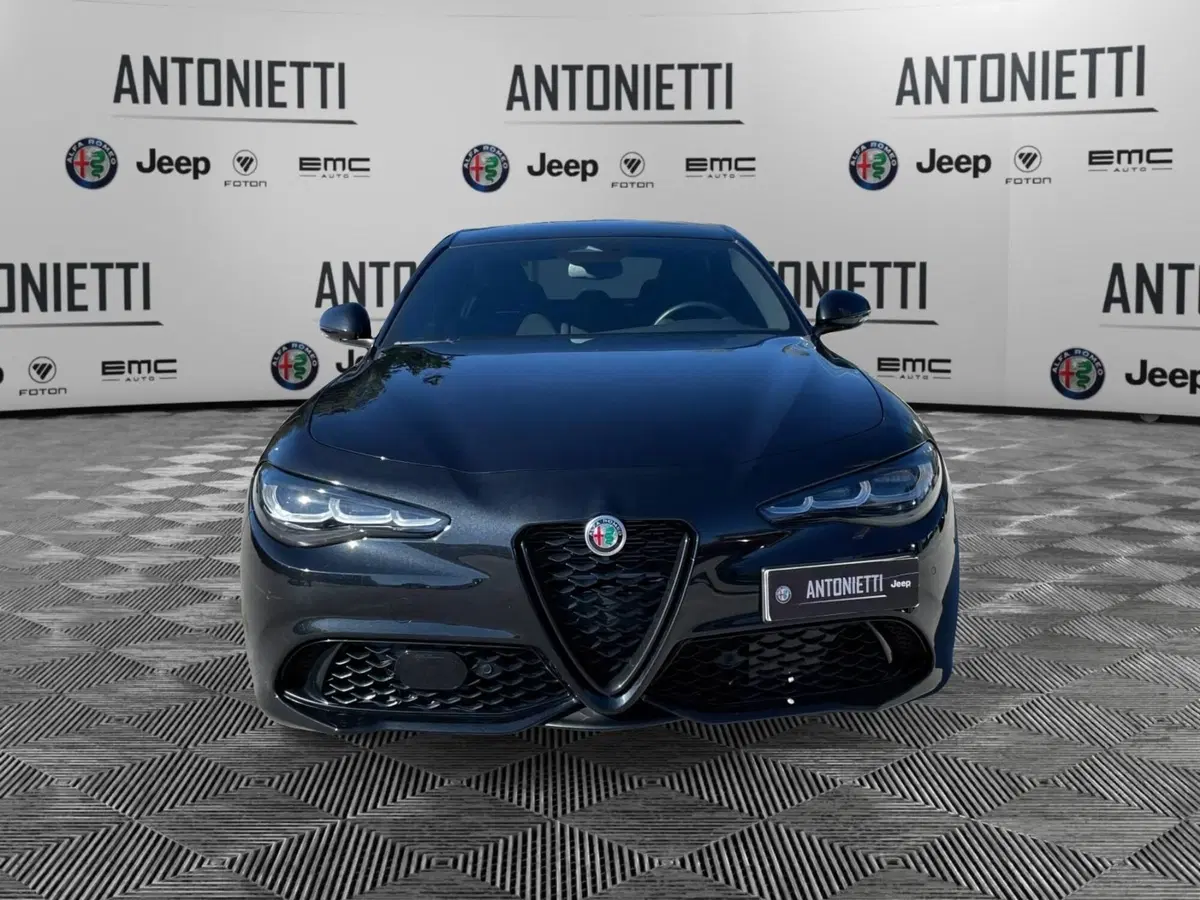 Alfa Romeo Giulia usata a Ancona (2)