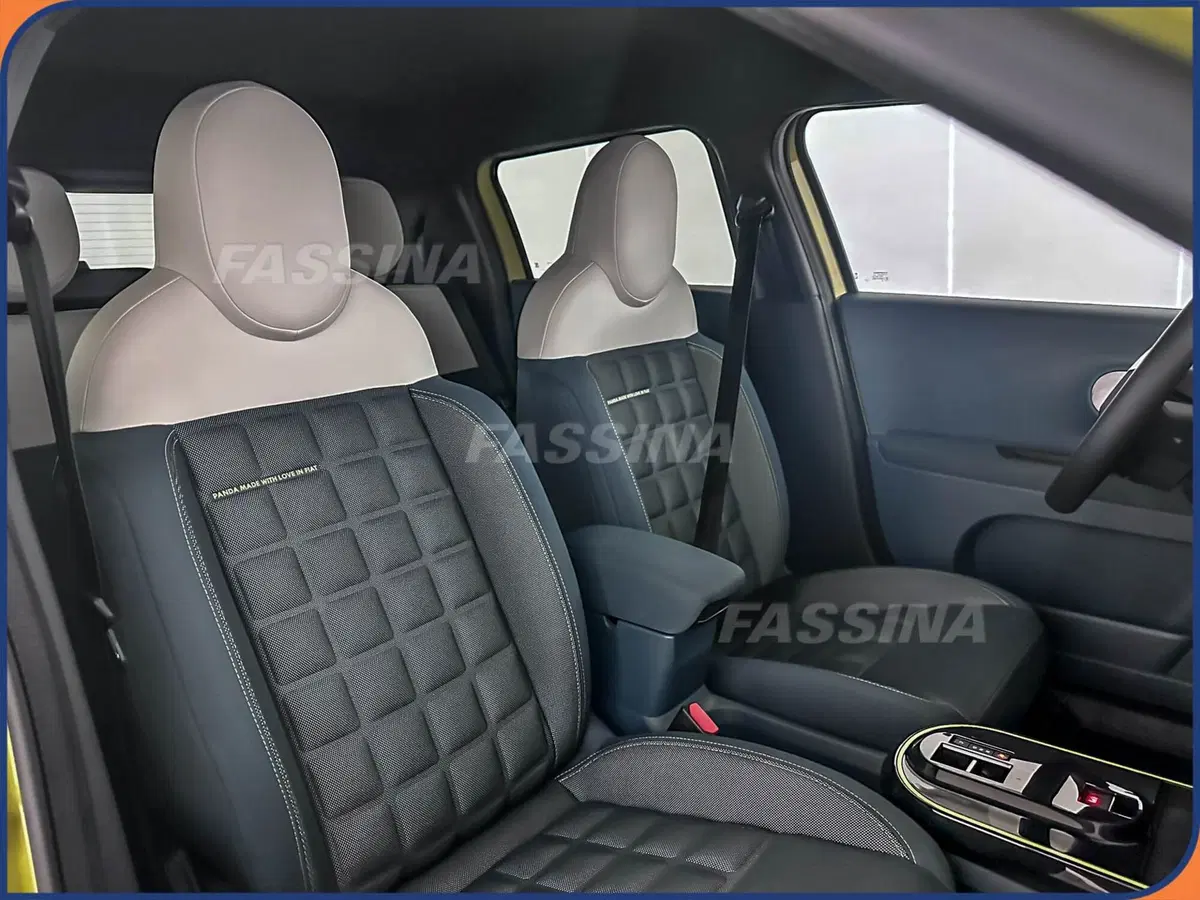 Fiat Grande Panda usata a Milano (13)