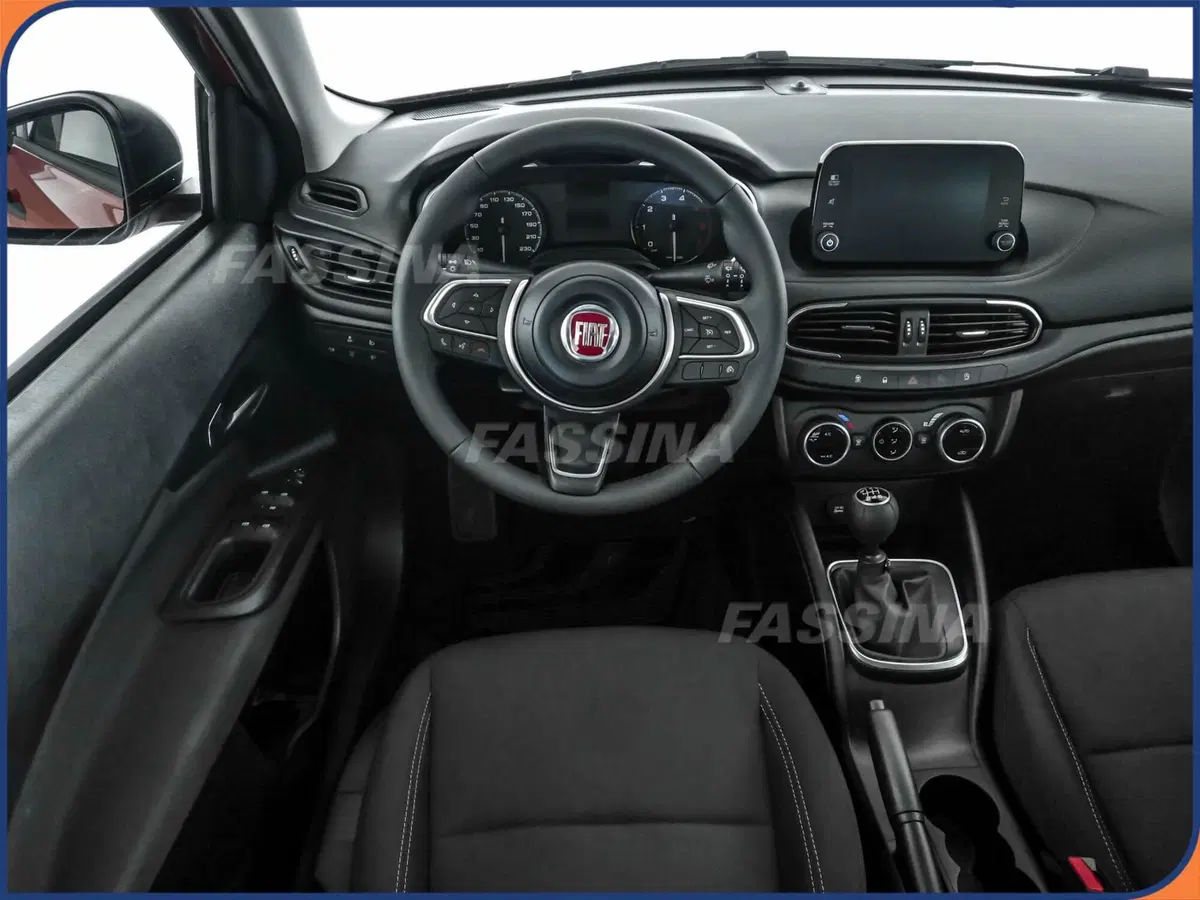 Fiat Tipo Station Wagon usata a Milano (10)