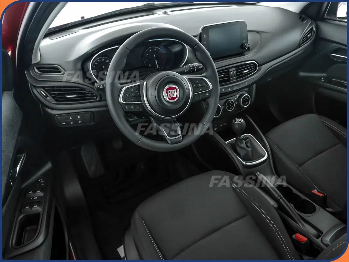 Fiat Tipo Station Wagon usata a Milano (9)