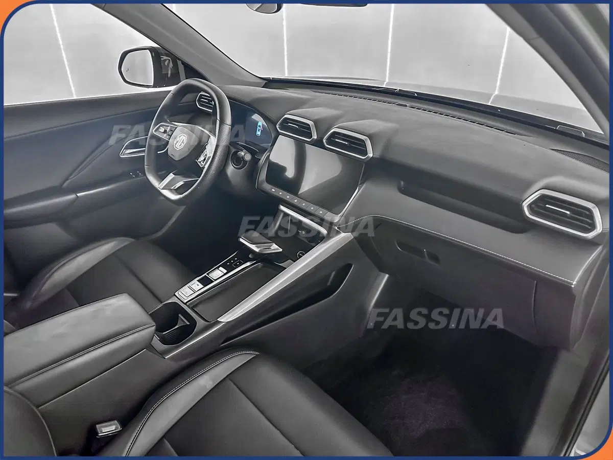 Mg ZS nuova a Milano (12)