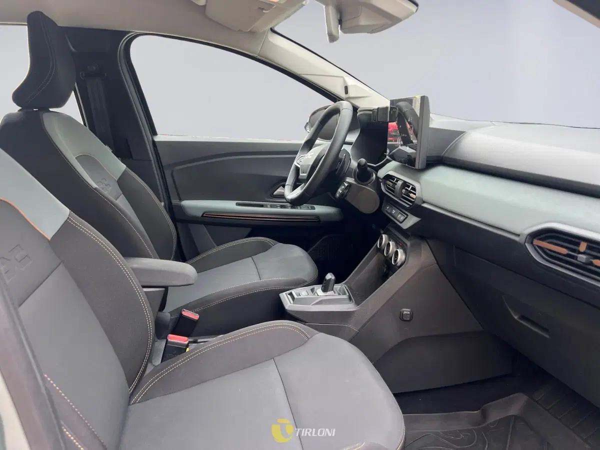 Dacia Sandero Stepway usata a Milano (12)