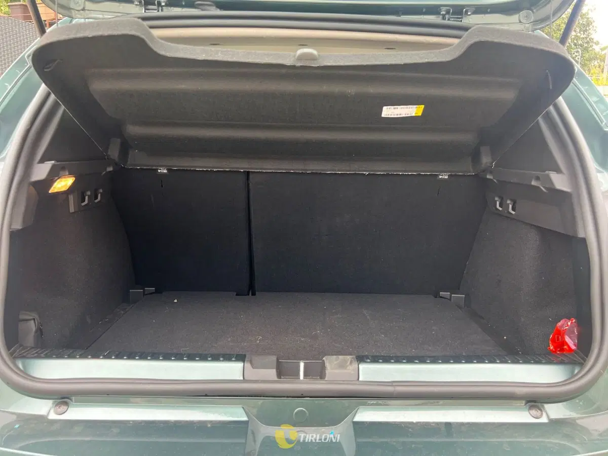 Dacia Sandero Stepway usata a Milano (17)