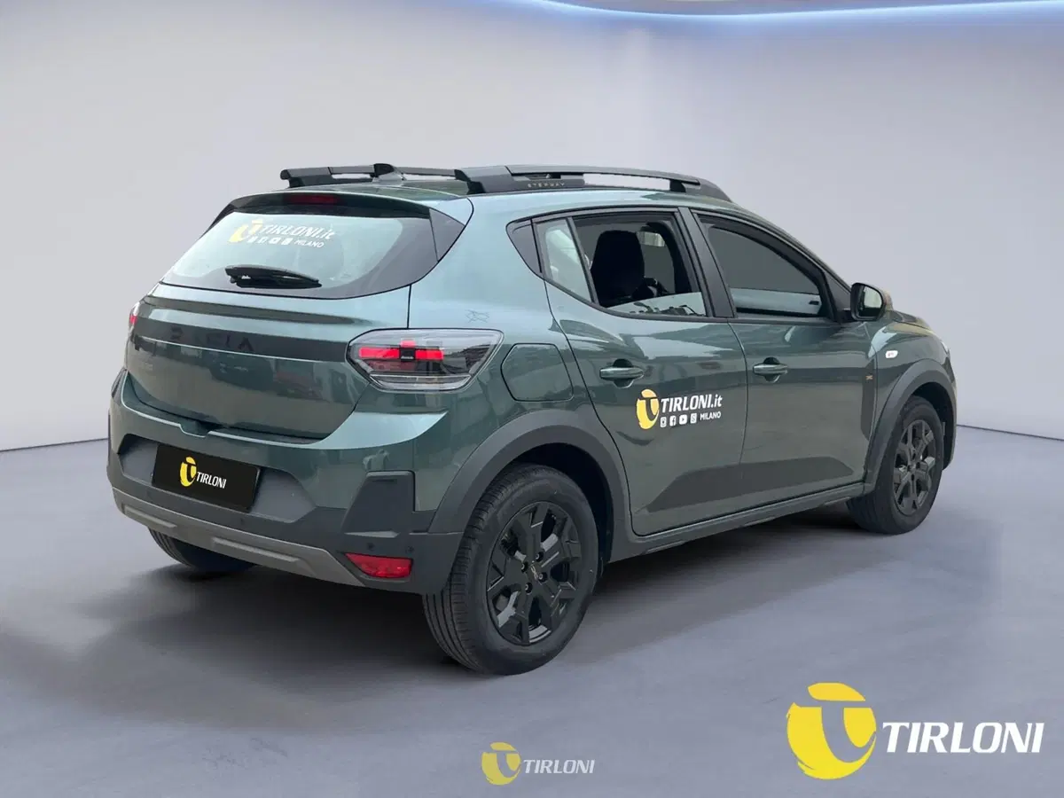 Dacia Sandero Stepway usata a Milano (5)