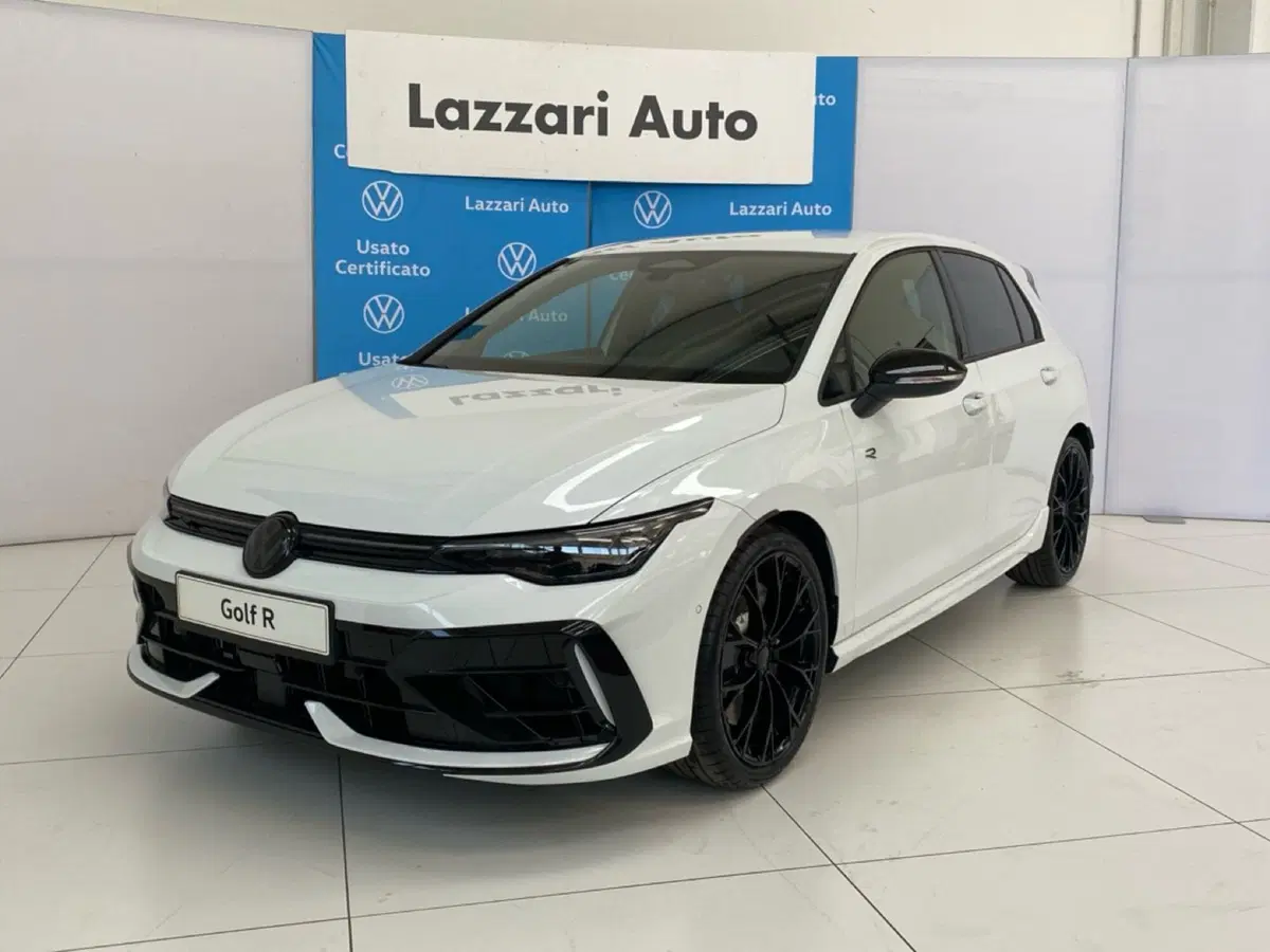 Volkswagen Golf nuova a Lodi