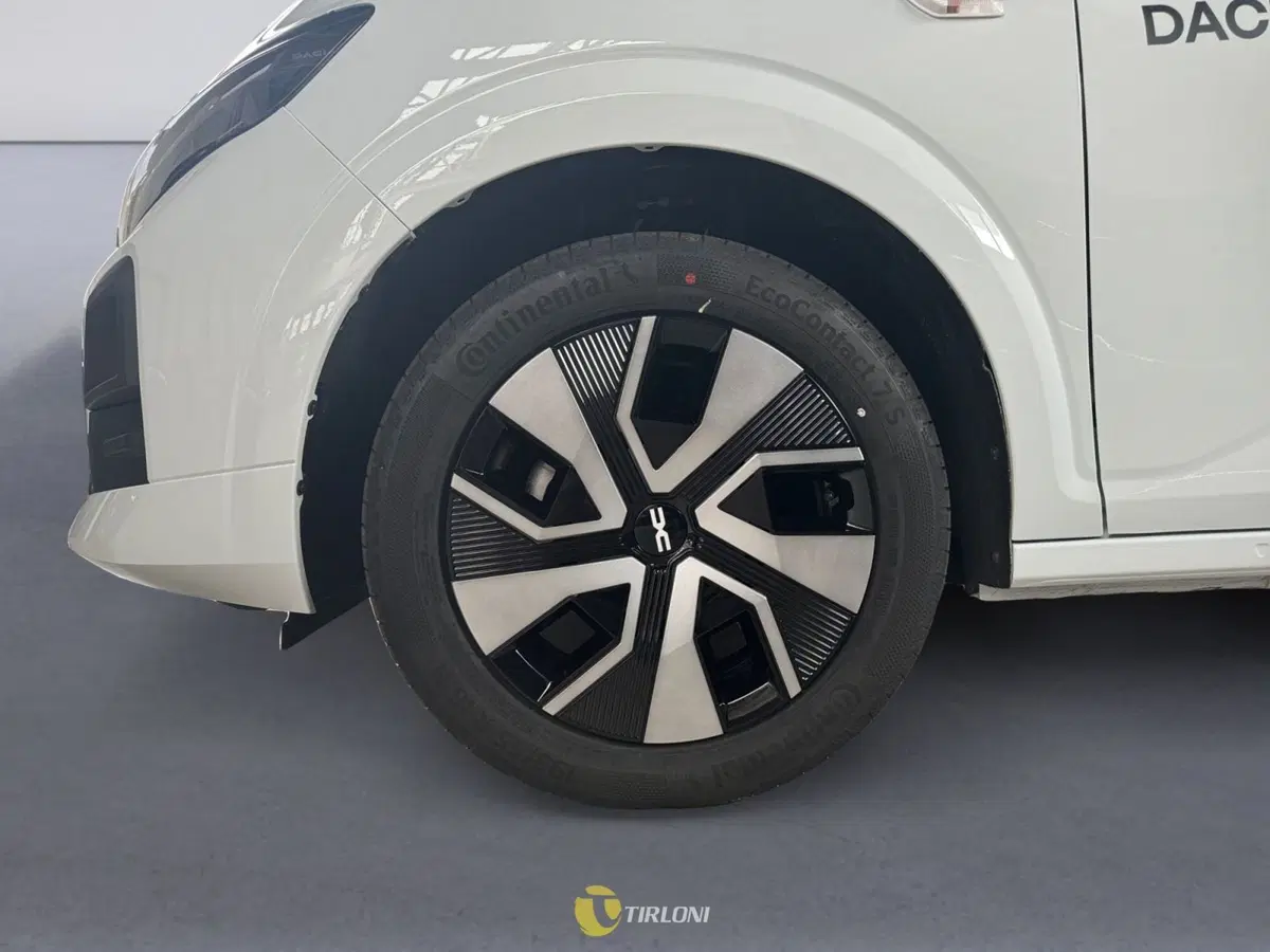 Dacia Sandero usata a Milano (17)