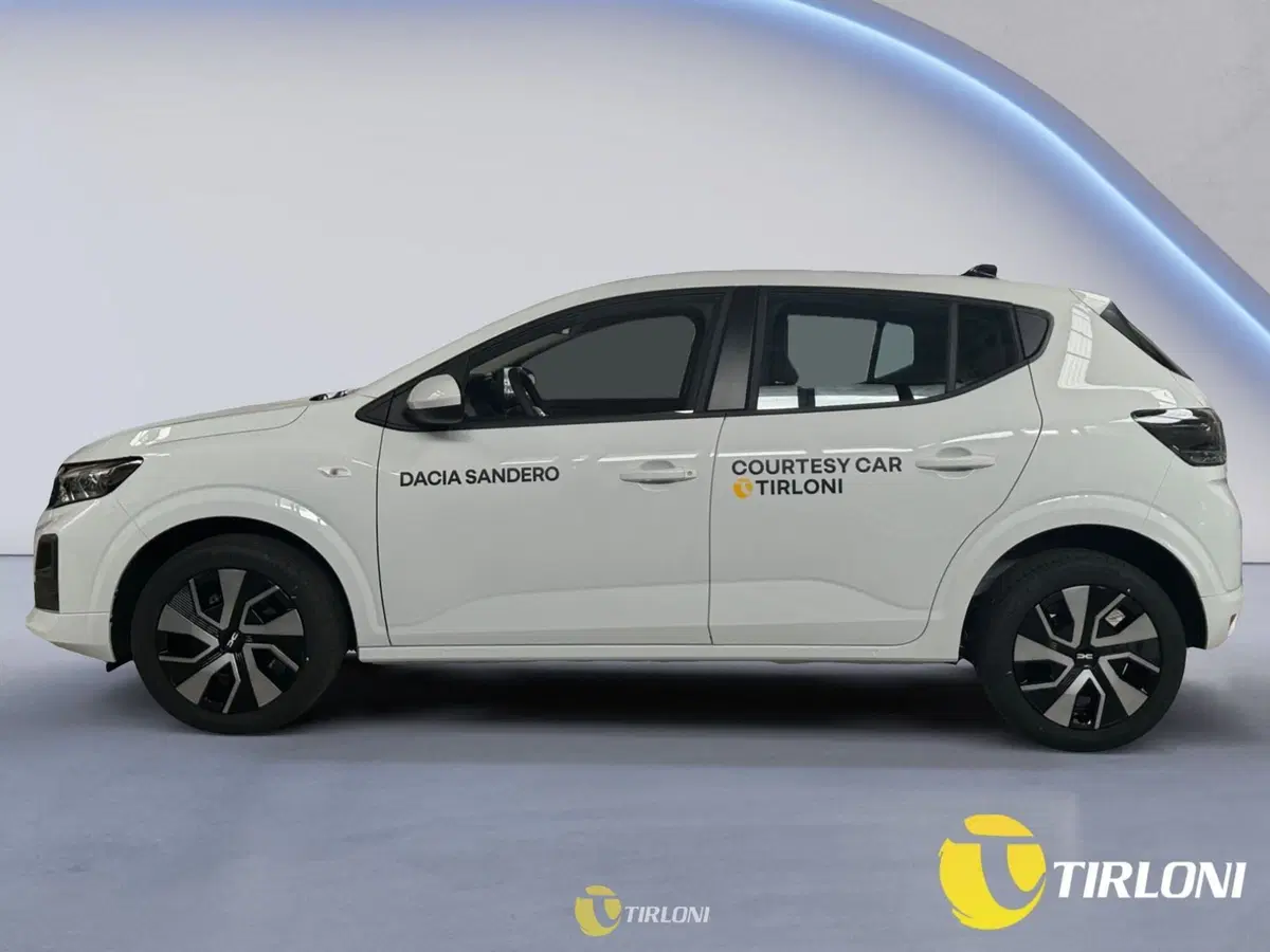 Dacia Sandero usata a Milano (9)