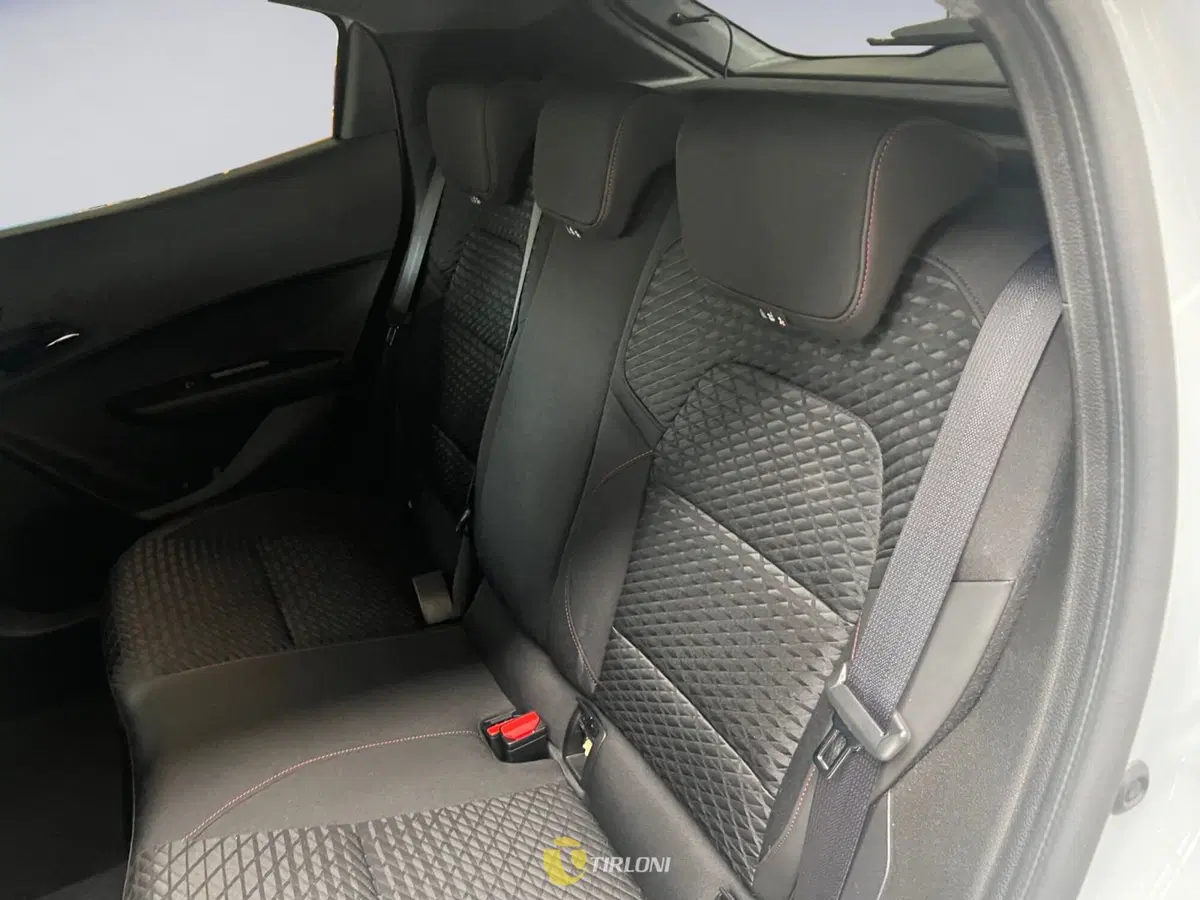 Renault Clio usata a Milano (12)