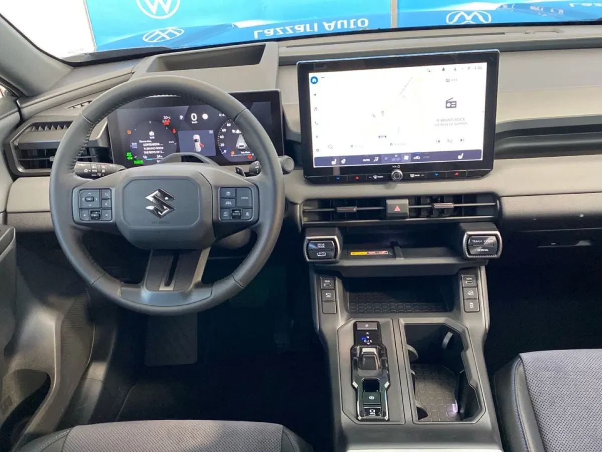 Suzuki Across nuova a Lodi (9)