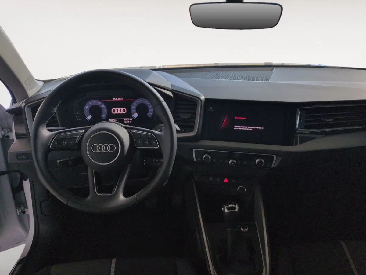 Audi A1 allstreet usata a Agrigento (16)
