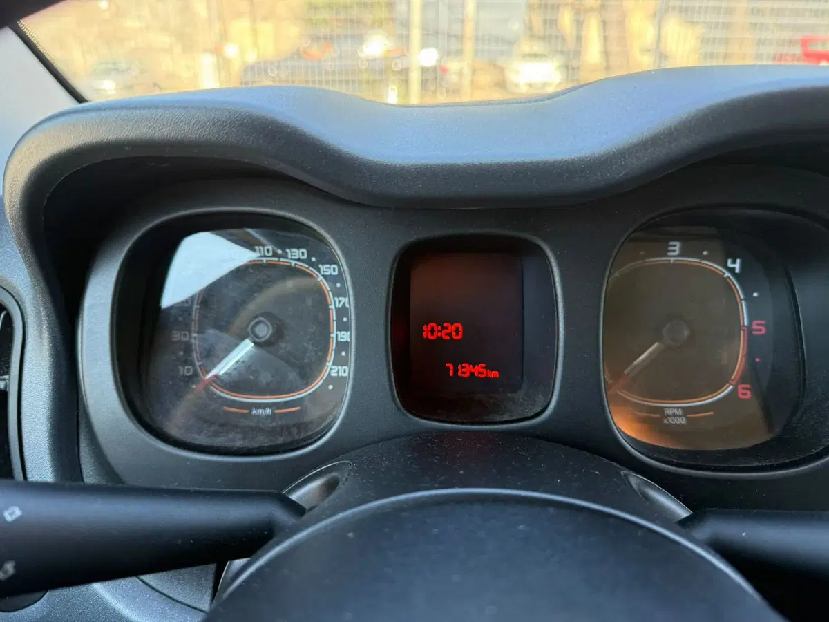 Fiat Panda usata a Massa-Carrara (9)
