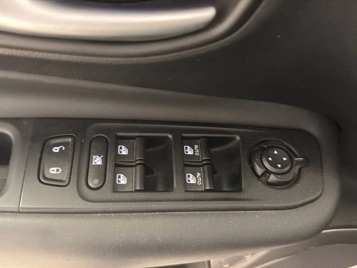 Jeep Renegade usata a Palermo (8)