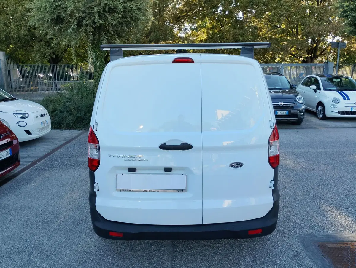 Ford Transit Courier usata a Ravenna (11)