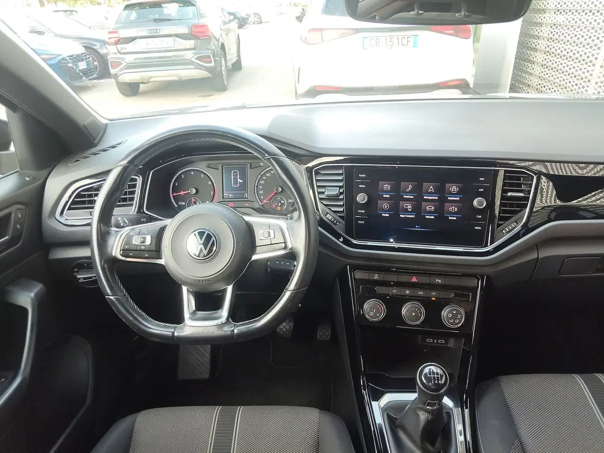 Volkswagen T-Roc usata a Modena (7)