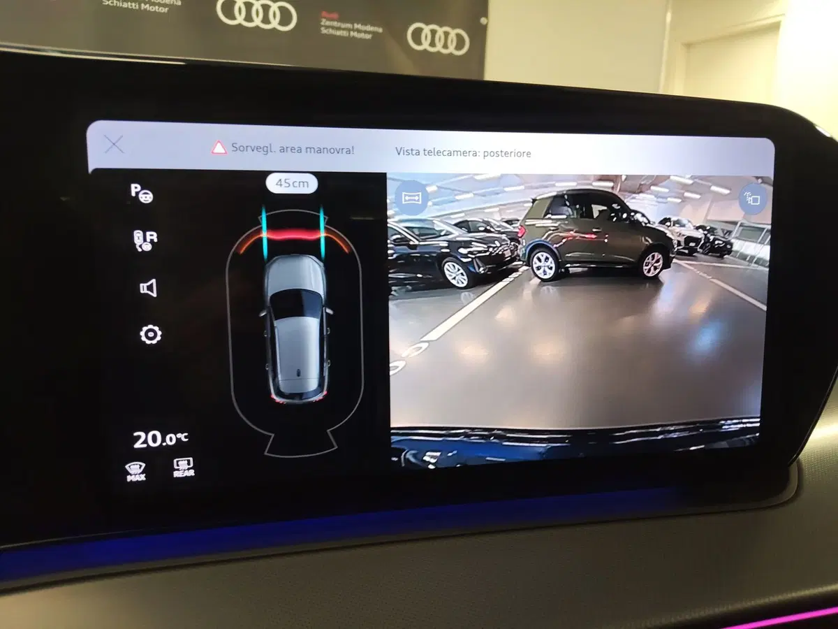 Audi Q3 Sportback usata a Modena (11)