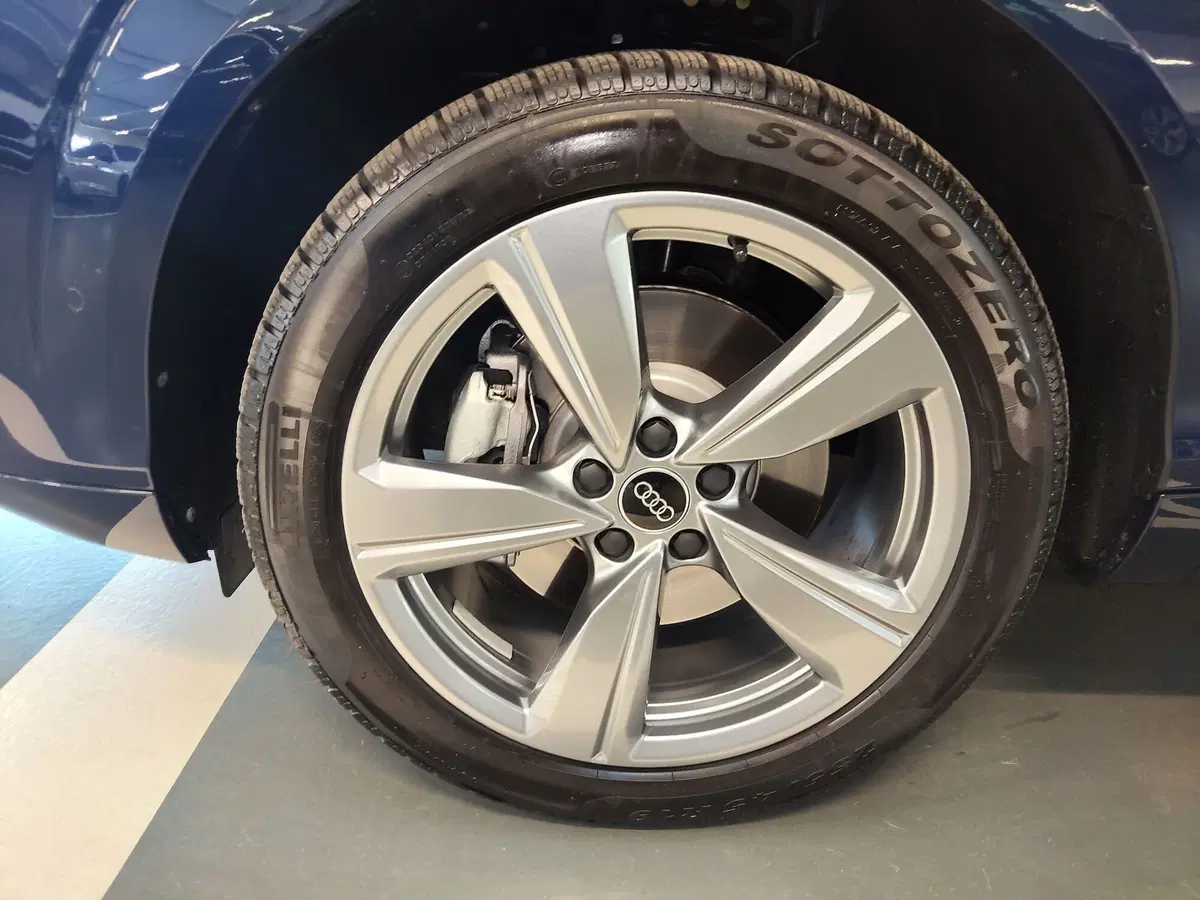 Audi Q3 Sportback usata a Modena (6)