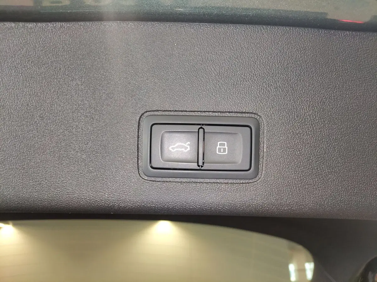 Audi Q3 Sportback nuova a Modena (13)